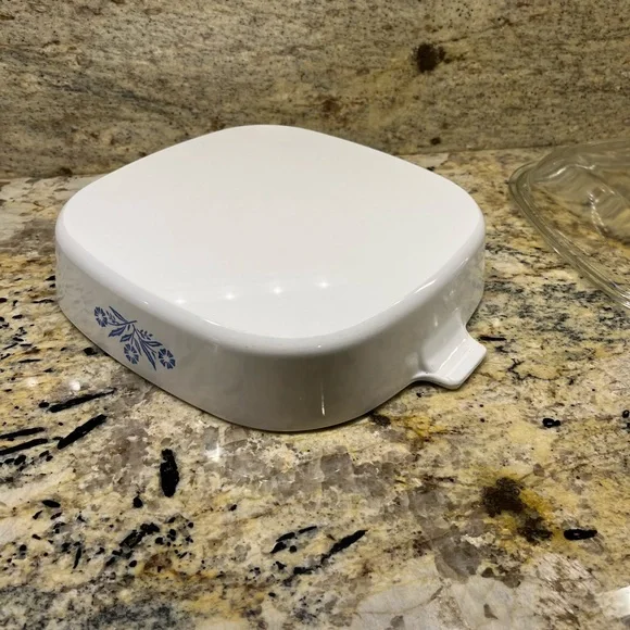 Corningware, Blue Cornflower Pattern, Cookware/Bakeware - Picture 7 of 15